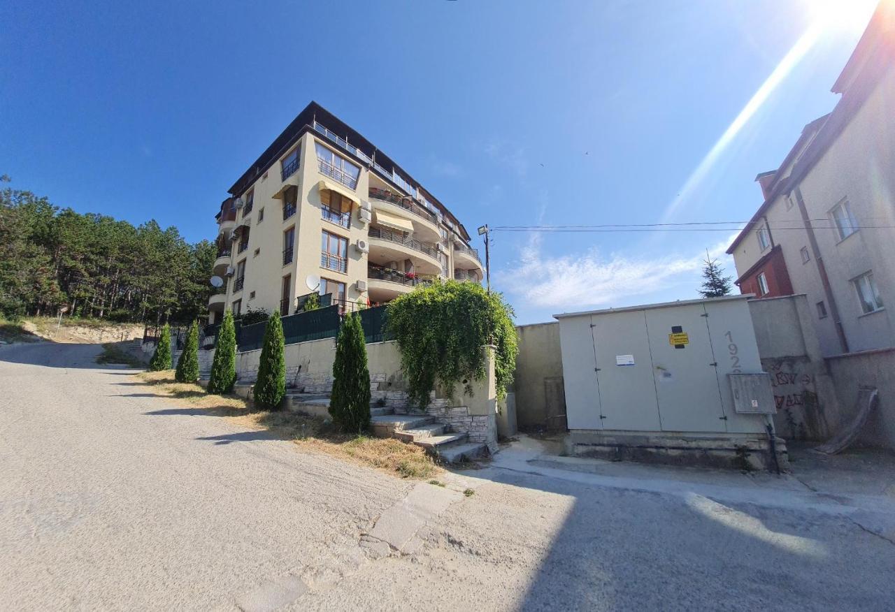 Port Natura Apartment 瓦爾納 外观 照片